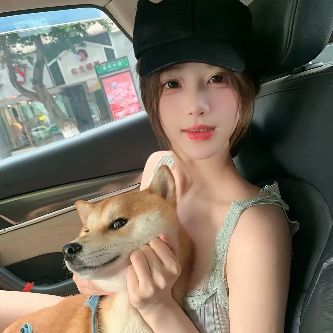 滑板车男孩